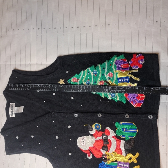 Vintage Theme Works Christmas Sweater Vest M Santa Knit Ugly Tree Embroidered - Picture 5 of 6